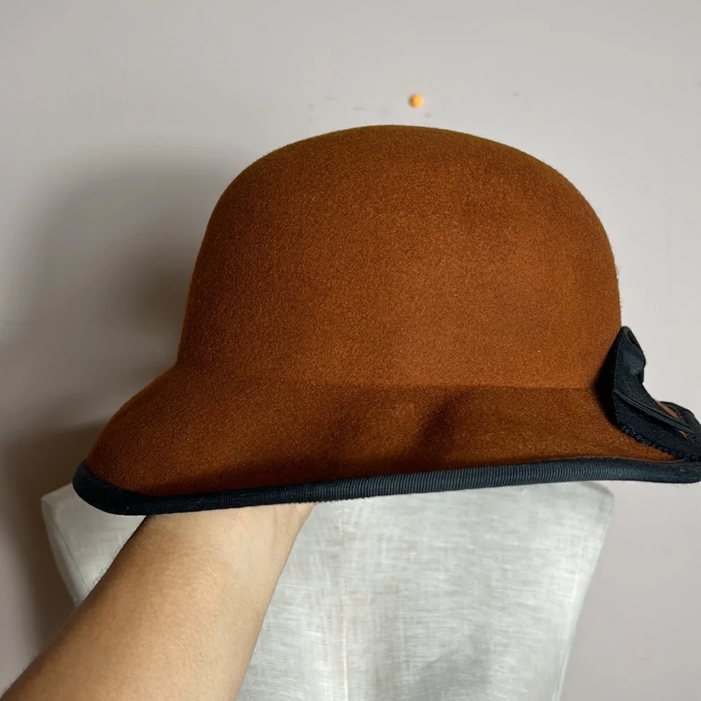 Vintage Bollman Brown 100% Wool Hat with bow 7.5”